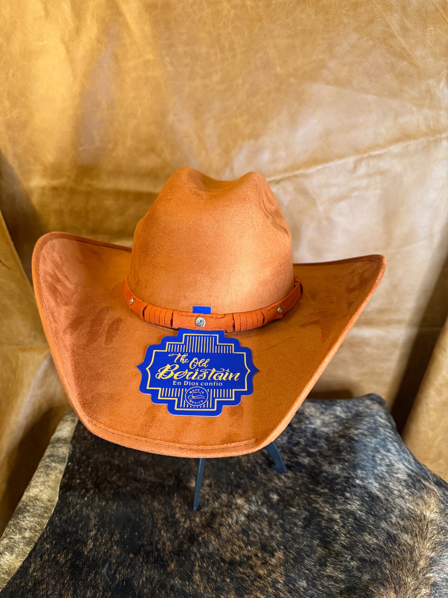 ORANGE SUEDE HAT