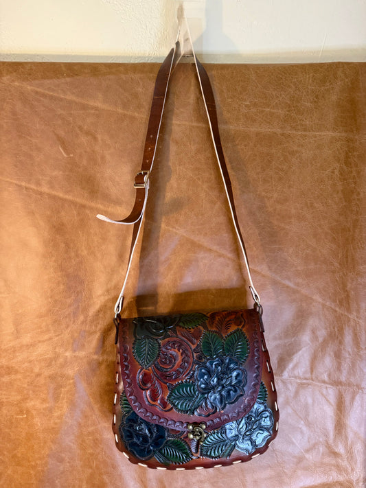 BOLSA DE PIEL FLORES CINCELADA GRANDE