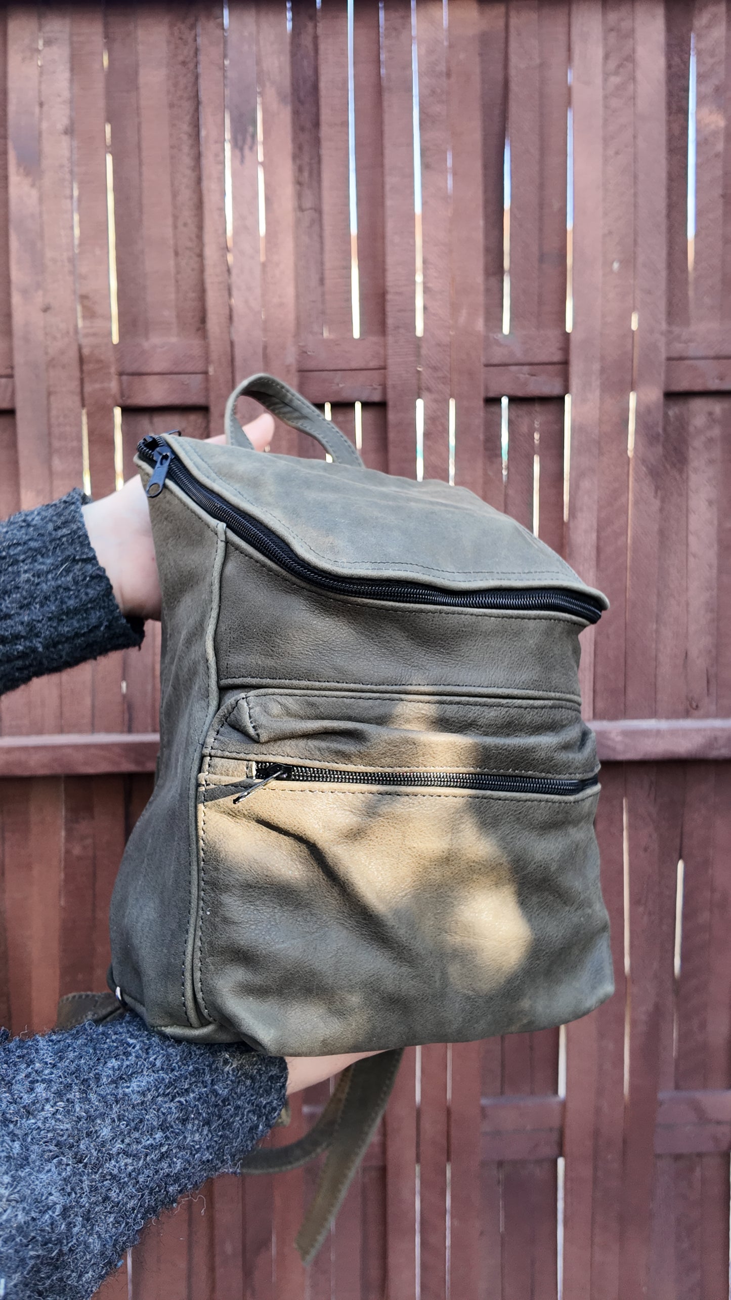 MOCHILAS DE PIEL