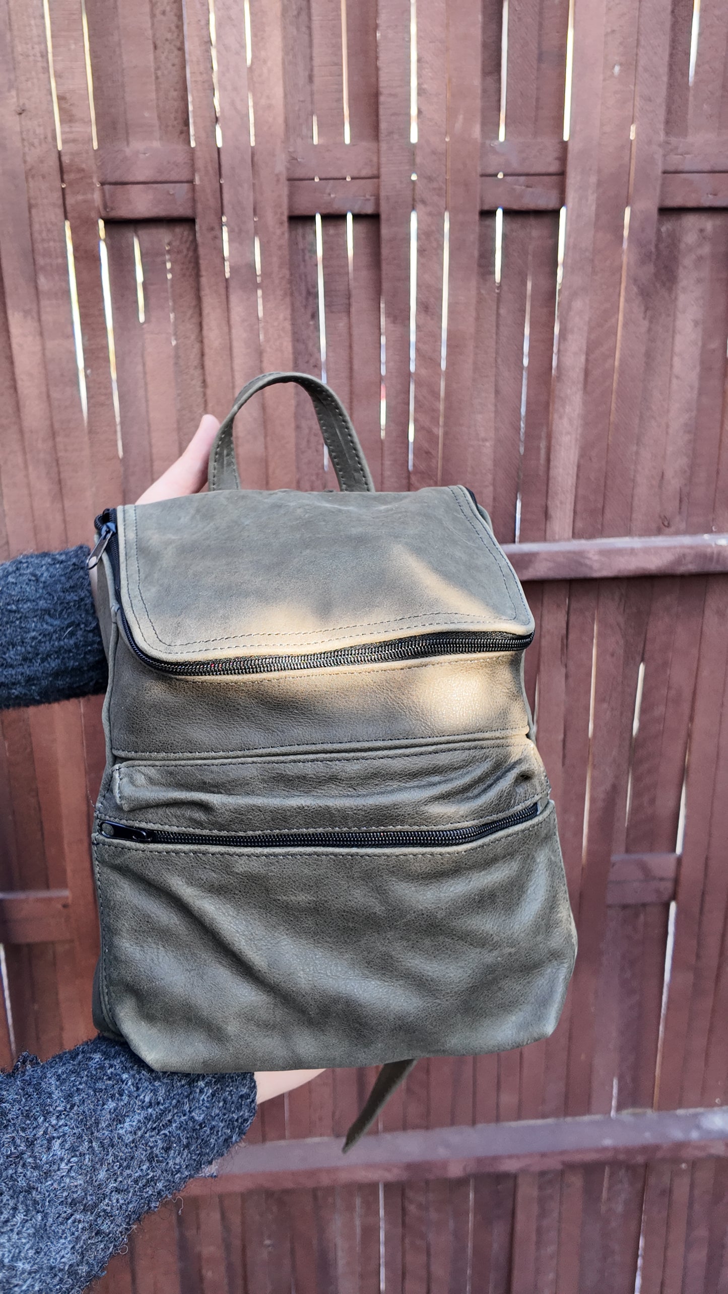 MOCHILAS DE PIEL