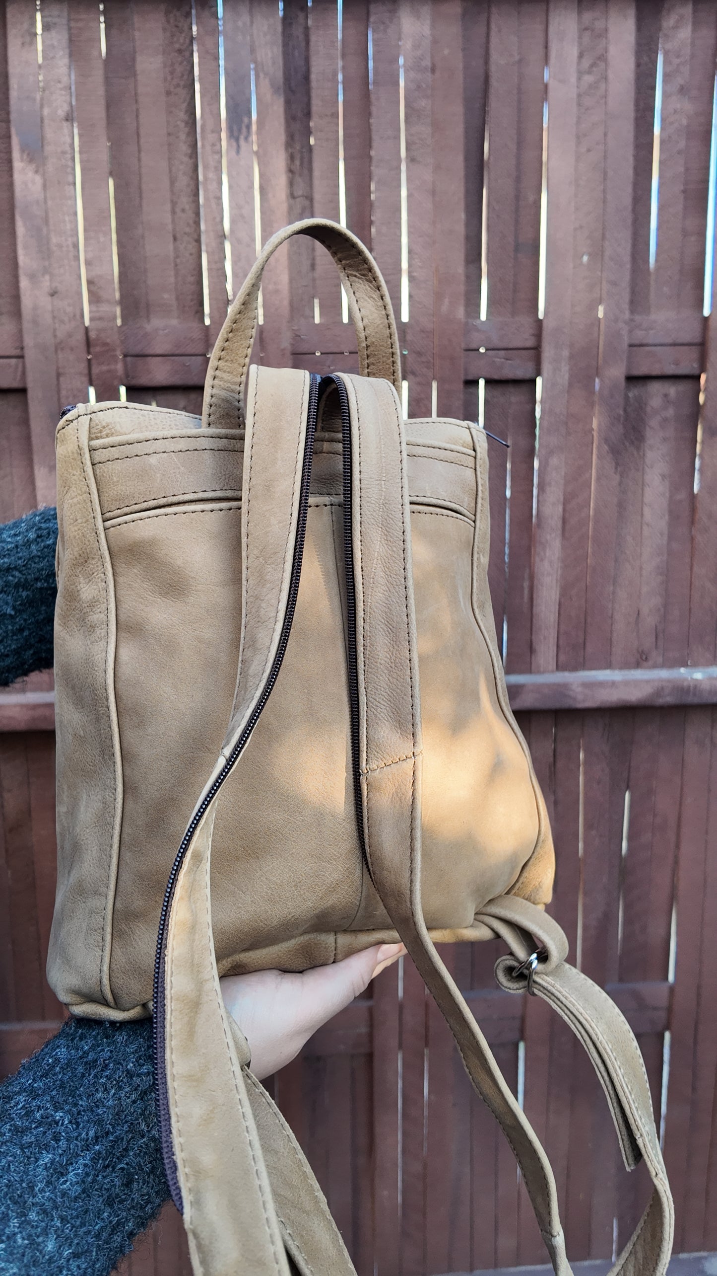 MOCHILAS DE PIEL
