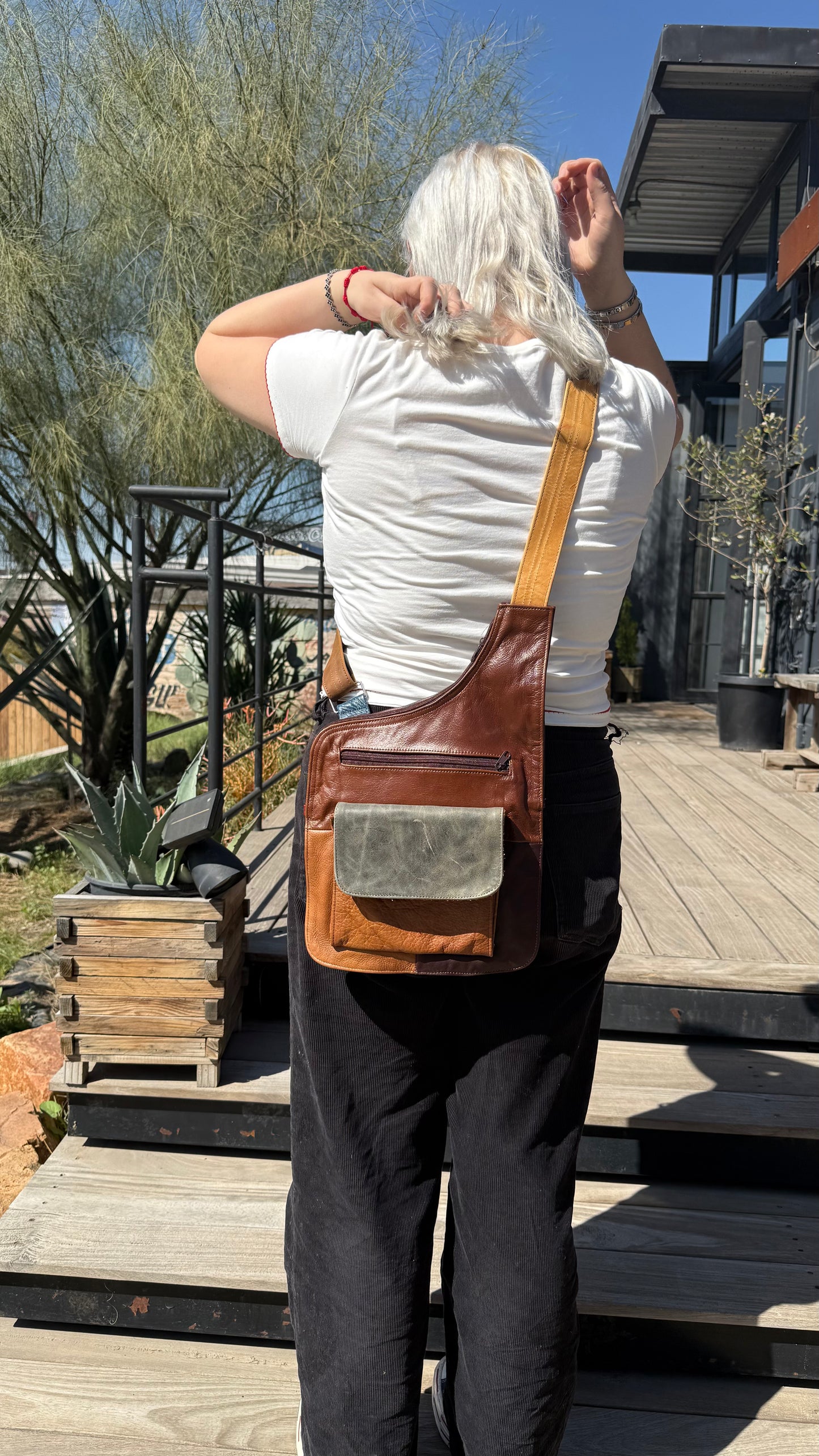 BOLSO DE PIEL