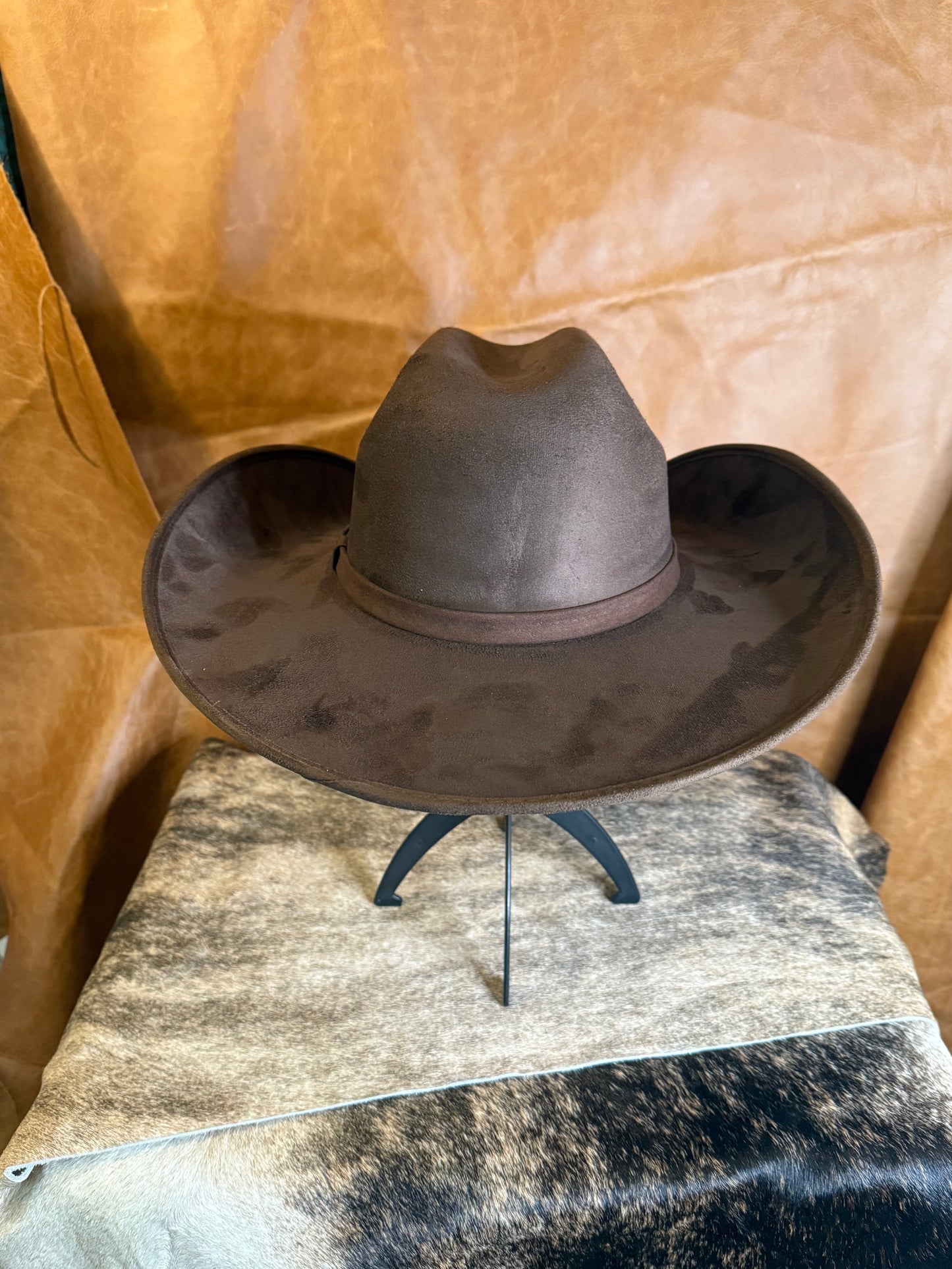BROWN SUEDE HAT