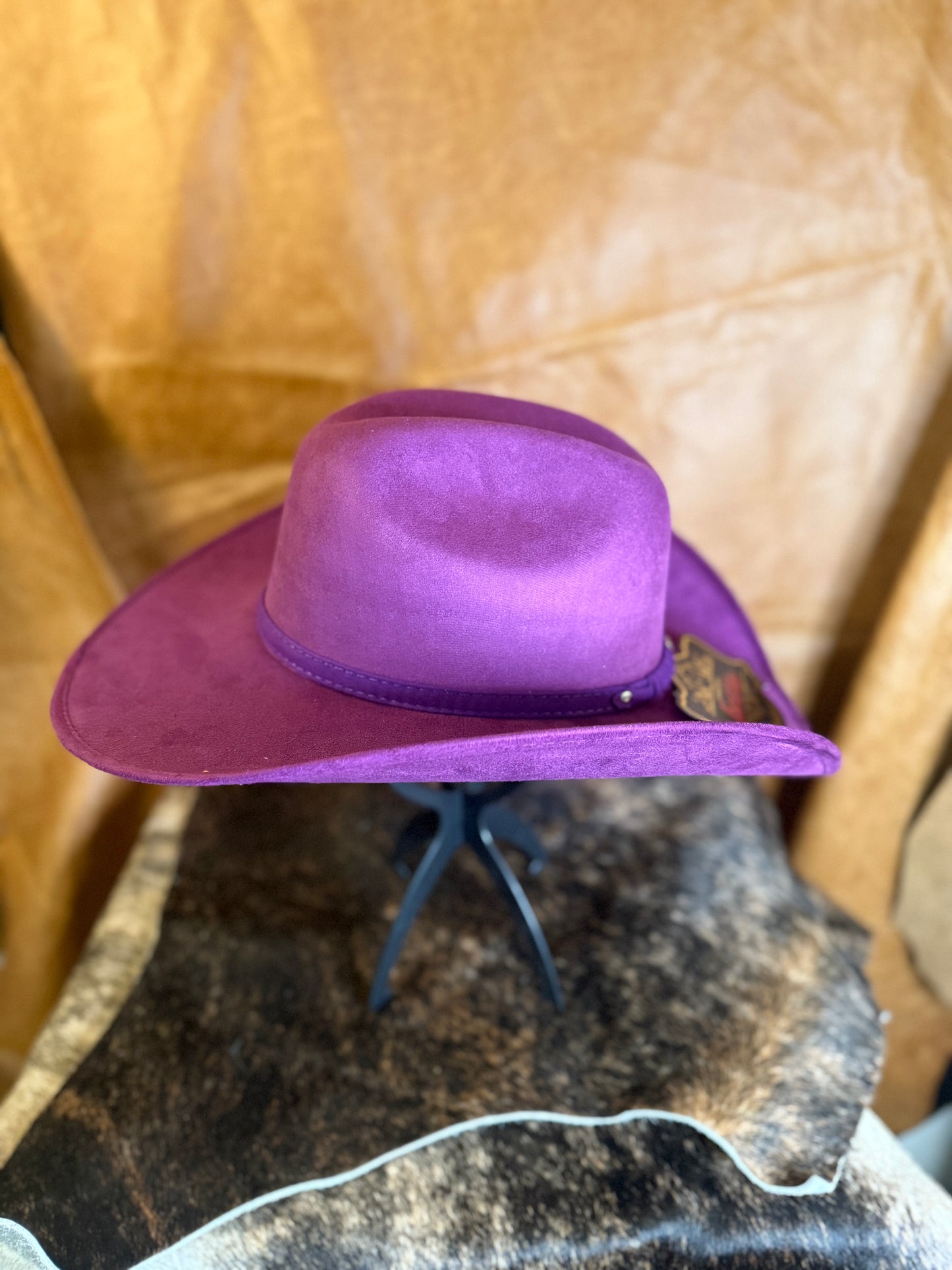 PURPLE SUEDE HAT