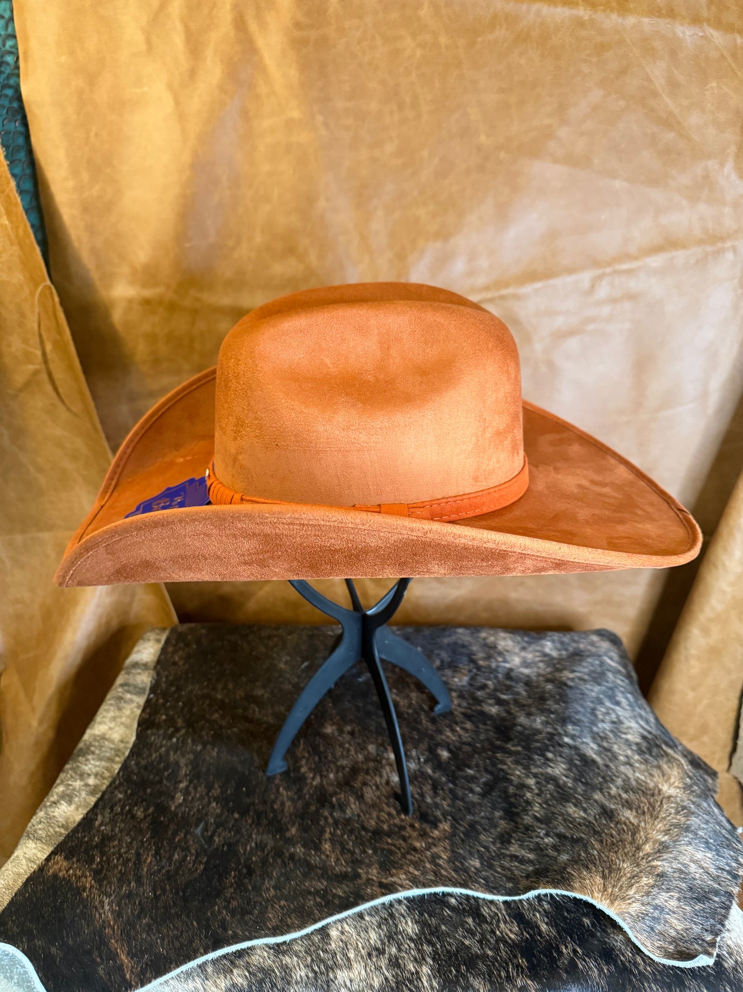 ORANGE SUEDE HAT