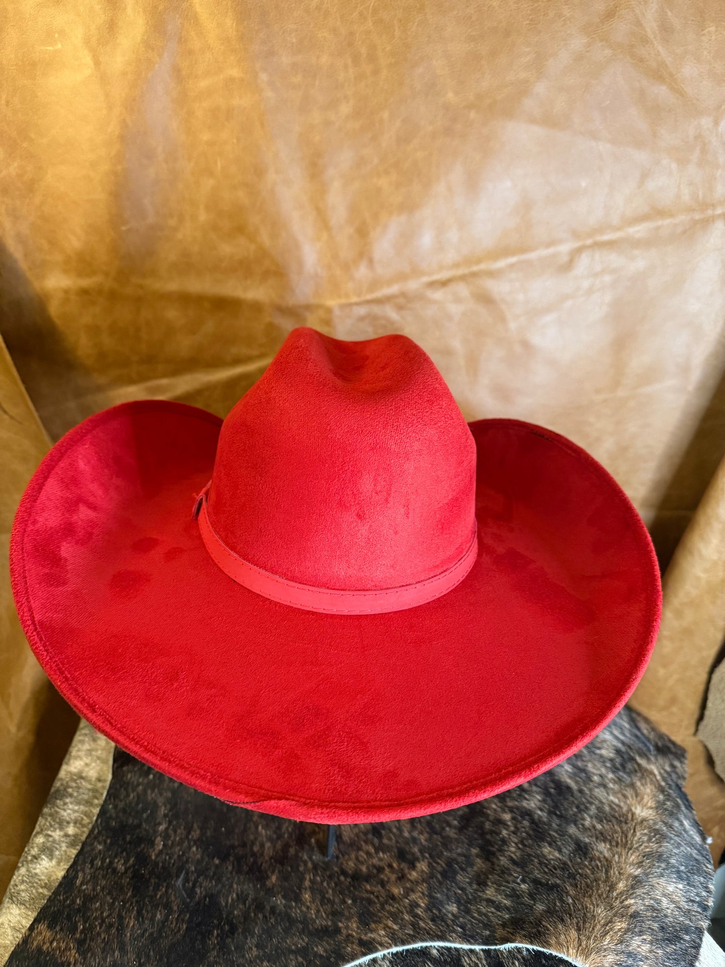 RED SUEDE HAT