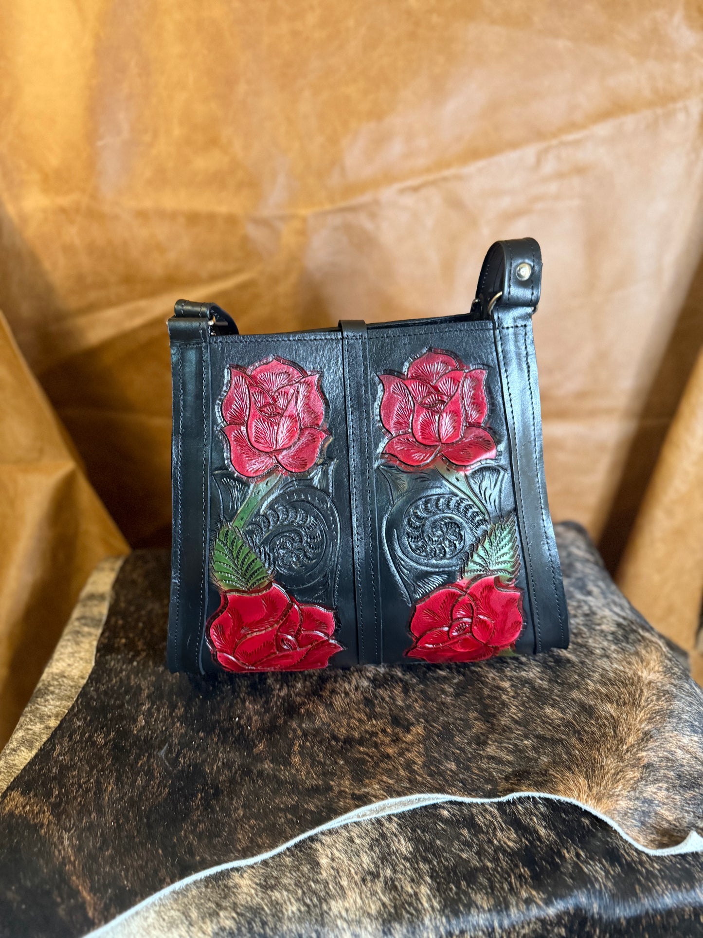 BOLSA DE PIEL ROSAS GRANDE