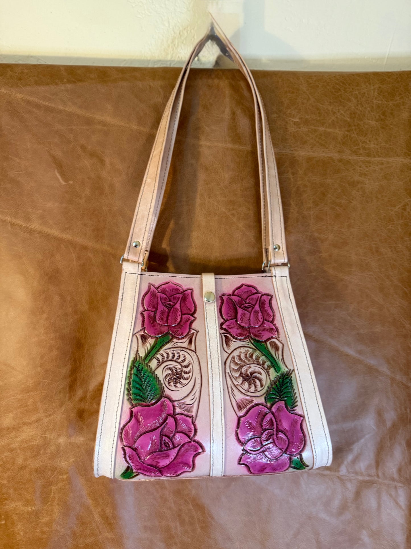 BOLSA DE PIEL ROSAS GRANDE