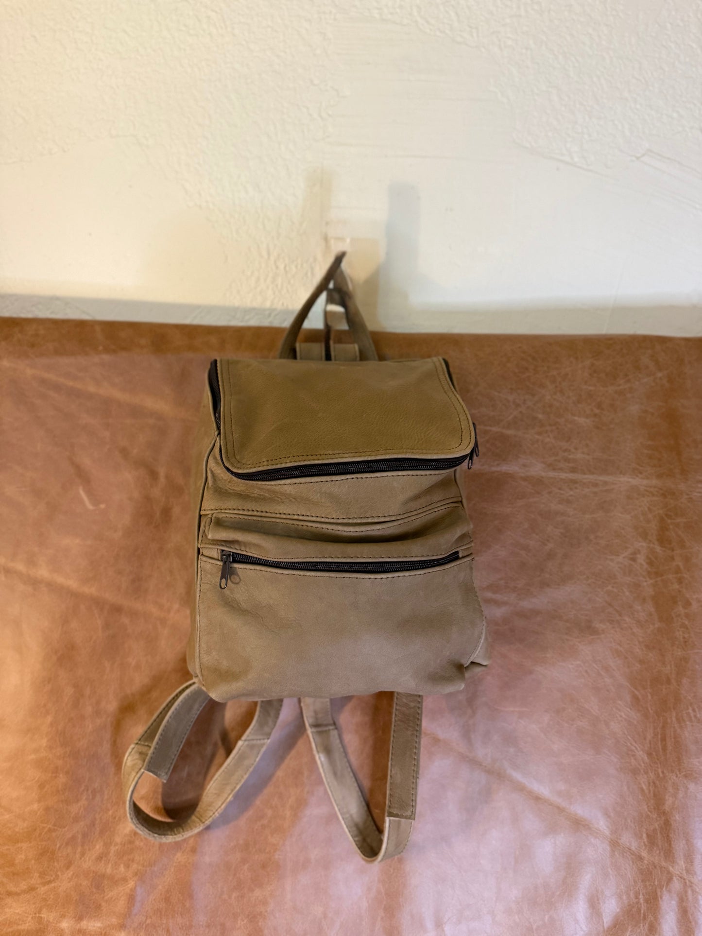 MOCHILAS DE PIEL