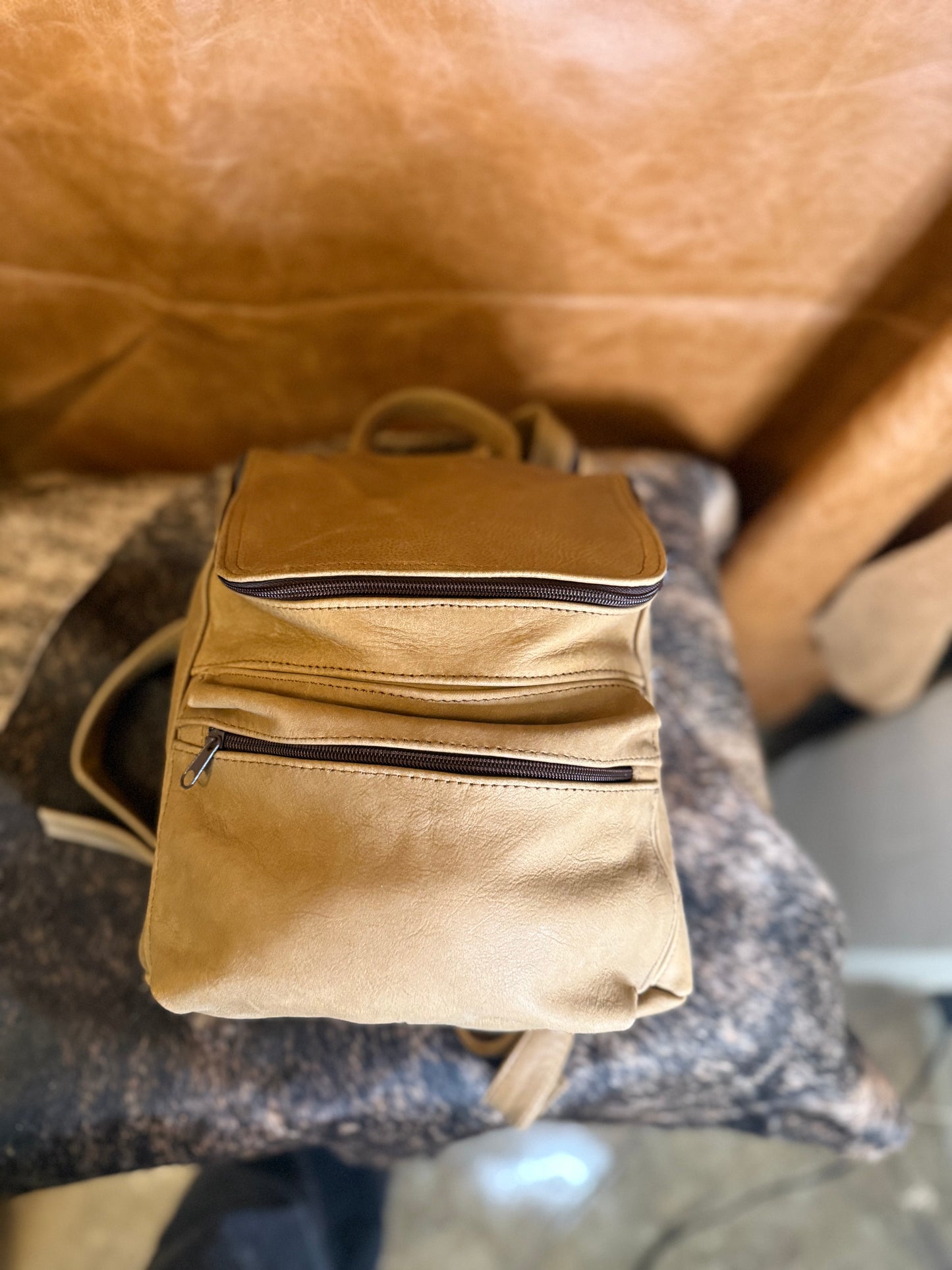 MOCHILAS DE PIEL