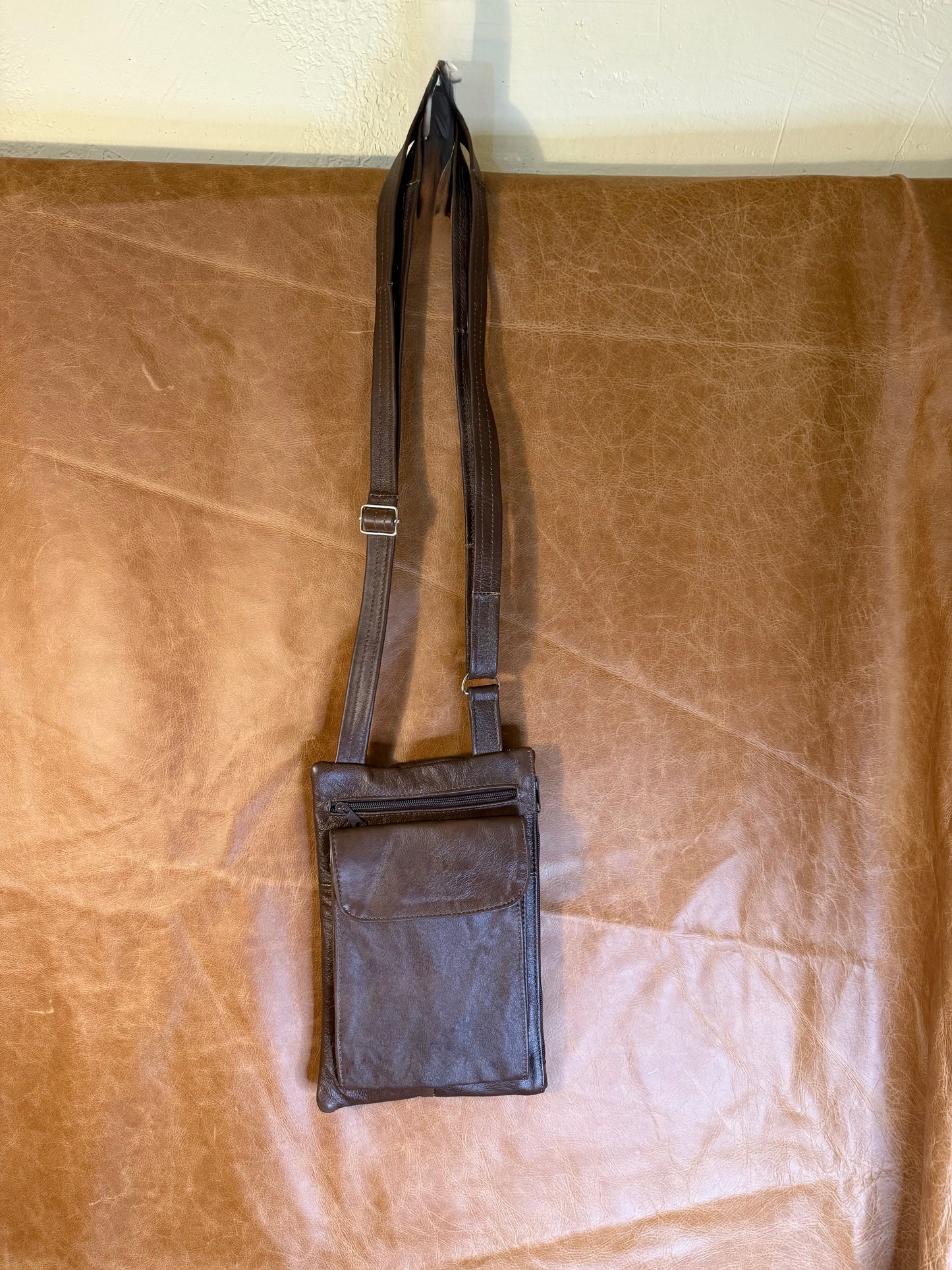 CROSSBODY LEATHER BAG