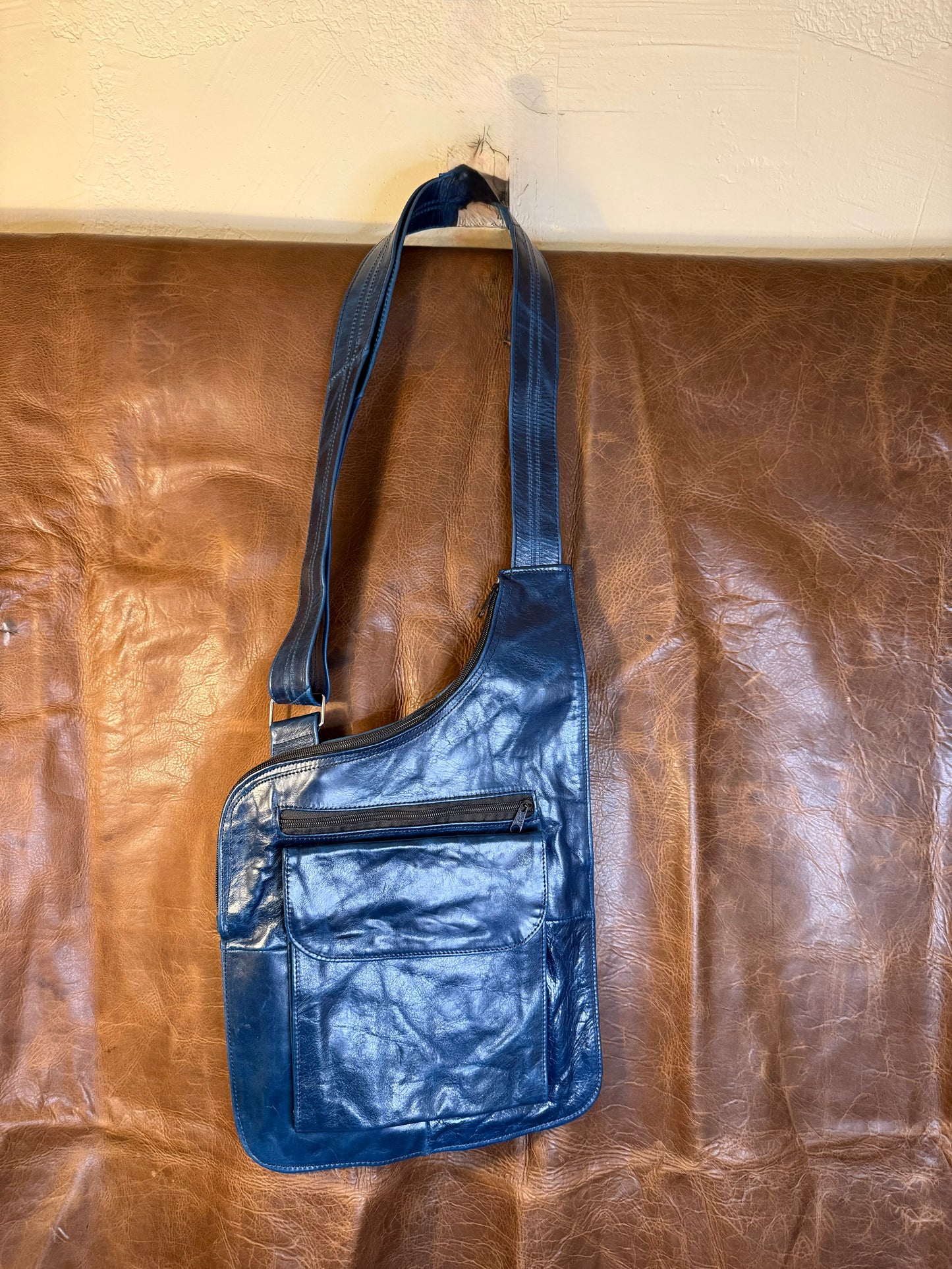 BOLSO DE PIEL
